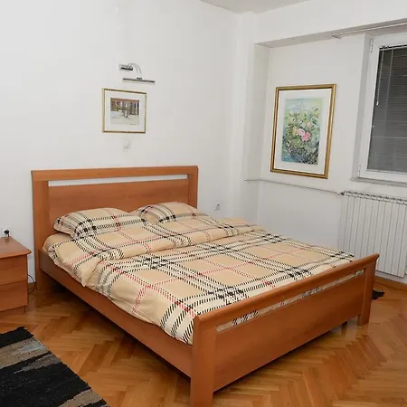 Exclusive * Skopje